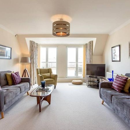 Joivy Inviting Apartment Near Leith Walk 에든버러 외부 사진