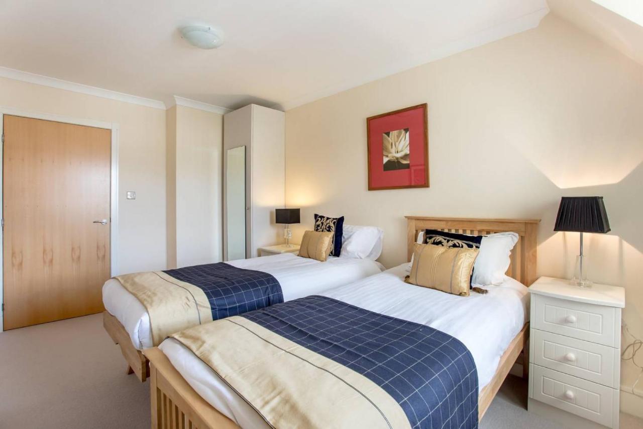 Joivy Inviting Apartment Near Leith Walk 에든버러 외부 사진