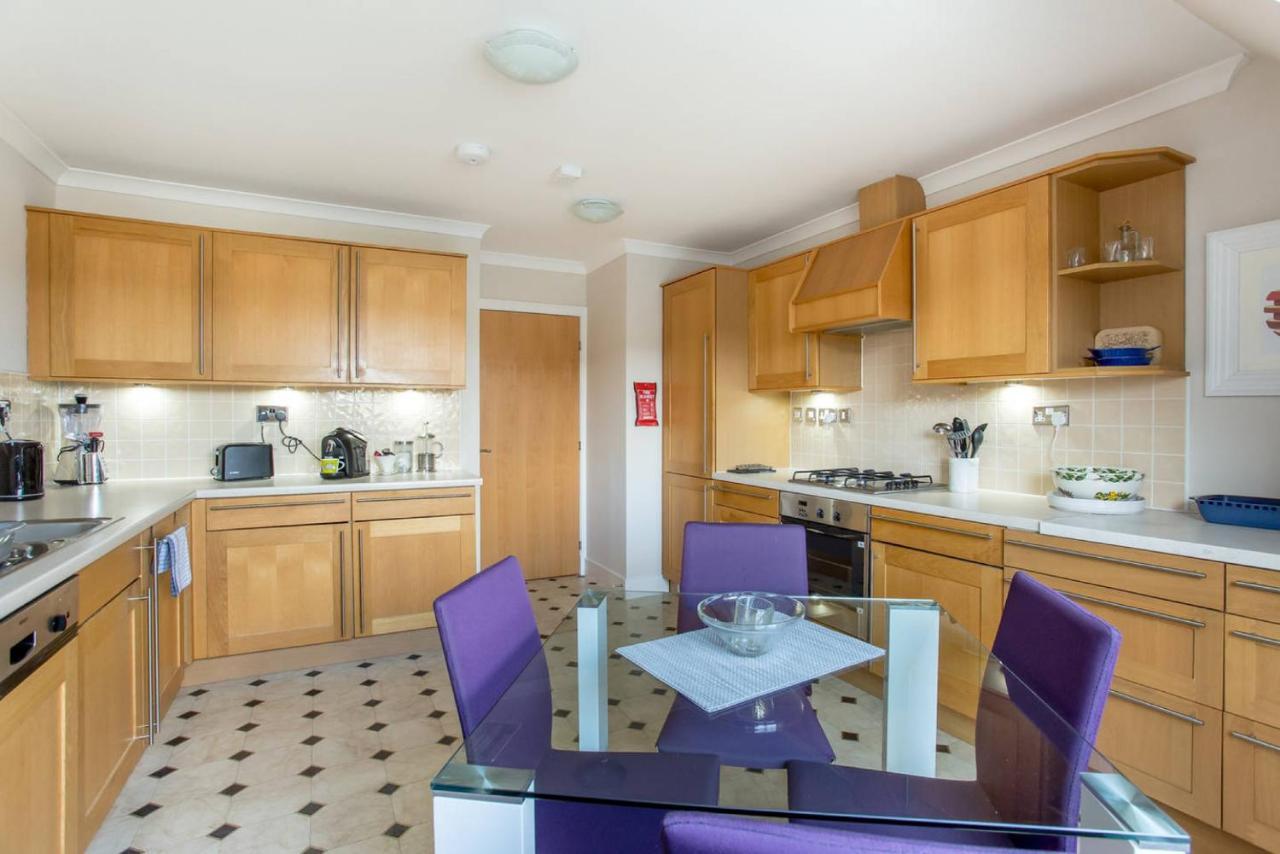 Joivy Inviting Apartment Near Leith Walk 에든버러 외부 사진